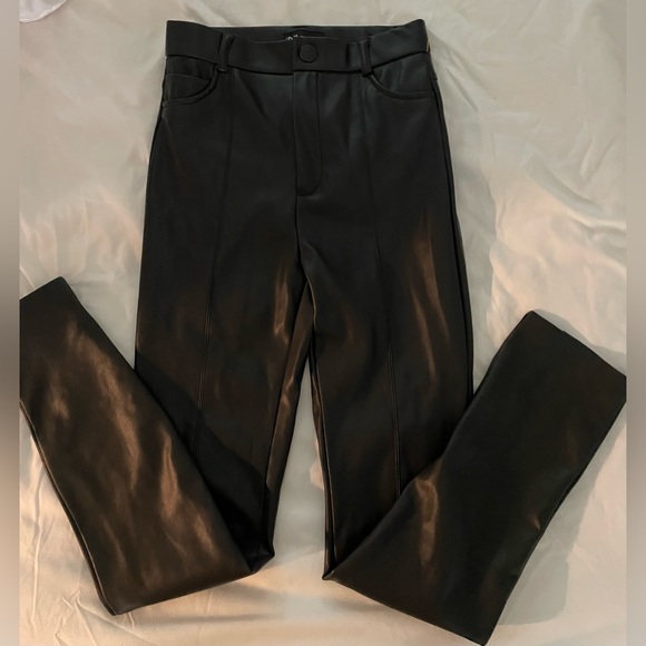 Zara Faux Leather Black pants with ankle zippers - Picture 2 of 3